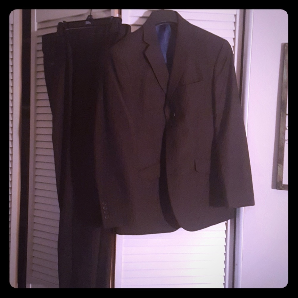 Suit